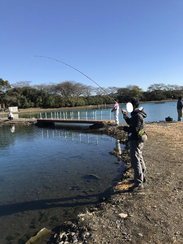 栃木遠征 初釣り場 加賀フィッシングエリアでトラウトフィッシング フライも初チャレンジ 釣りペディア