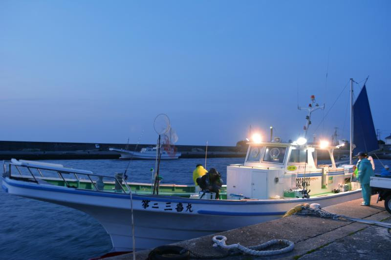 浪漫を求めて！中深場 キンメ・アコウダイ船 『三喜丸』@南房総 - 釣りペディア