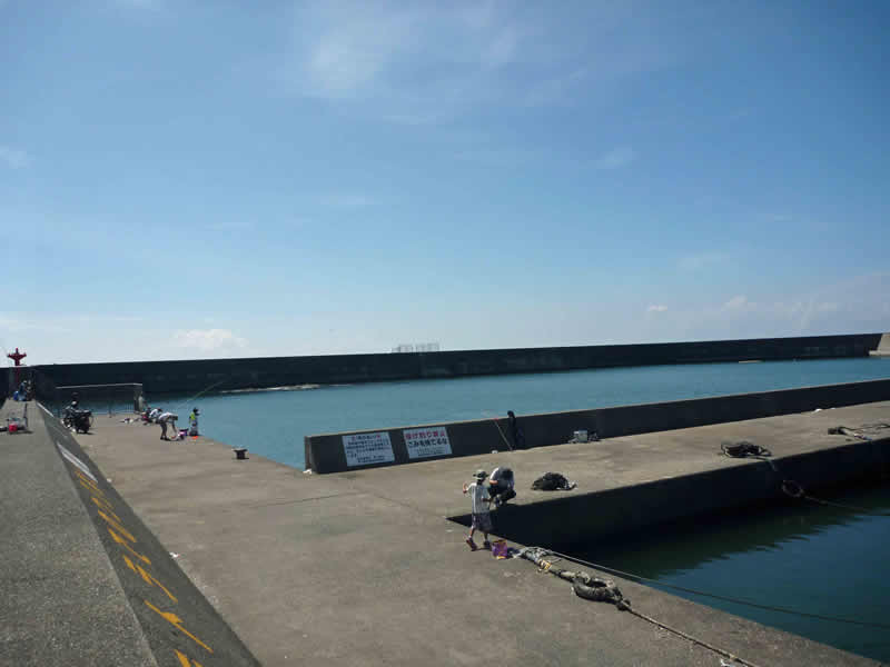 茅ヶ崎漁港の写真